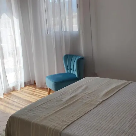 Atico En De Malaga * Arenas (Malaga)